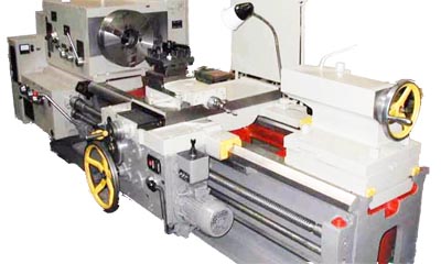 163 універсальний токарно-гвинторізний верстат